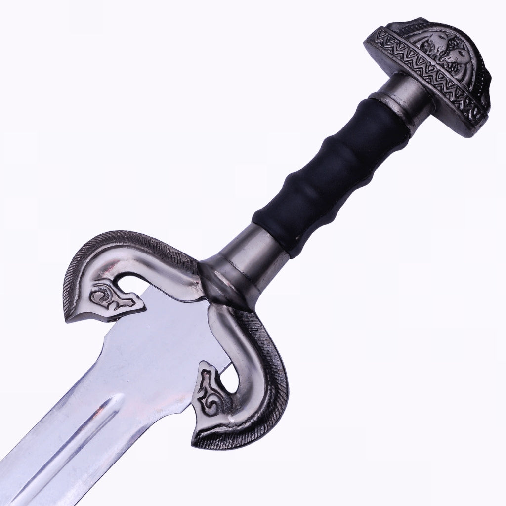 Eowyn's Darkened Blade – Shadow Edition