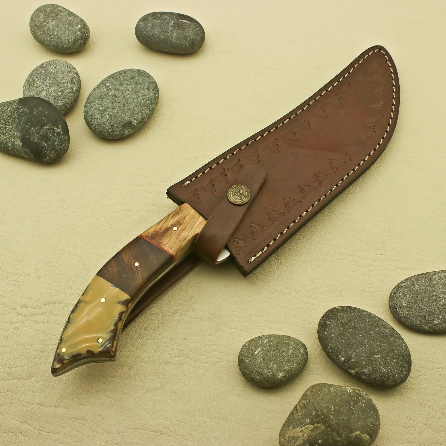 Custom Handmade Stainless Steel Knife Personalized Hunting Skinning Knife, Rose Wood Handle with Leather Sheath gift for him knife Terror Defender 