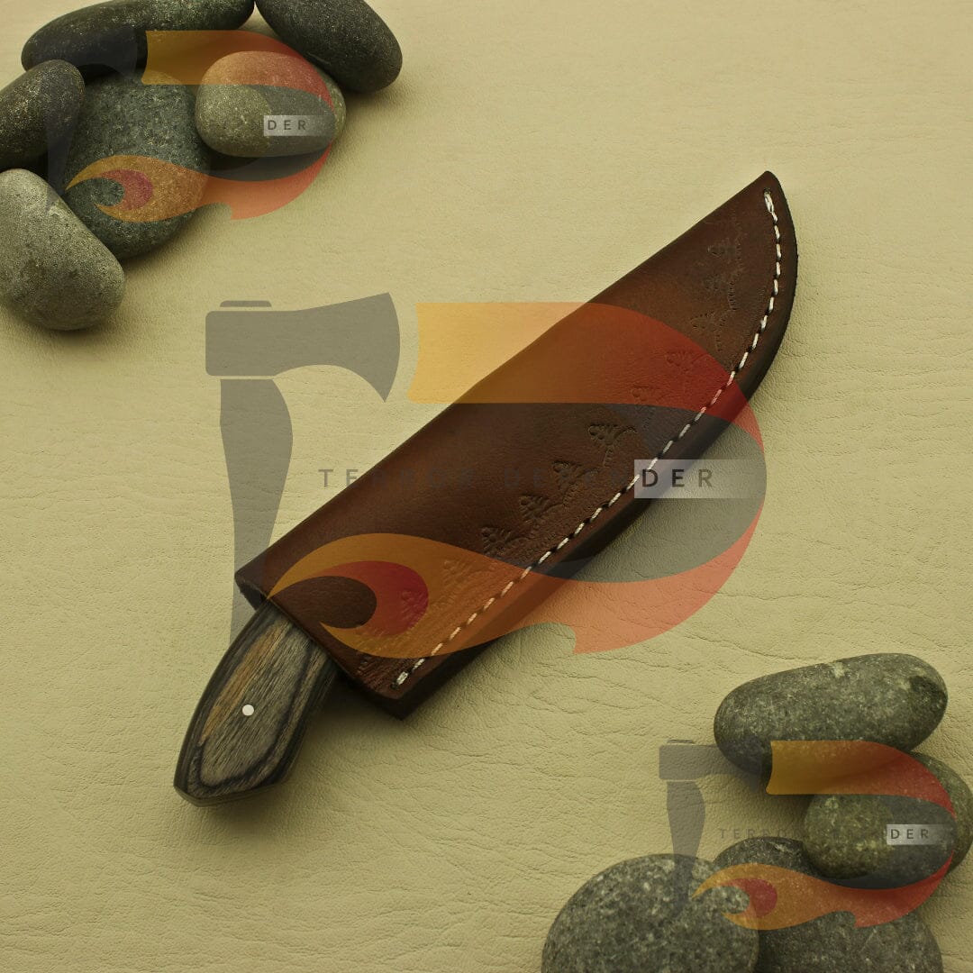 1095 High Carbon Steel Hunting Knife Custom Handmade High Carbon Steel Tracker Knife Hunting Survival Knife With Leather Sheath Best Gift knife Terror Defender 