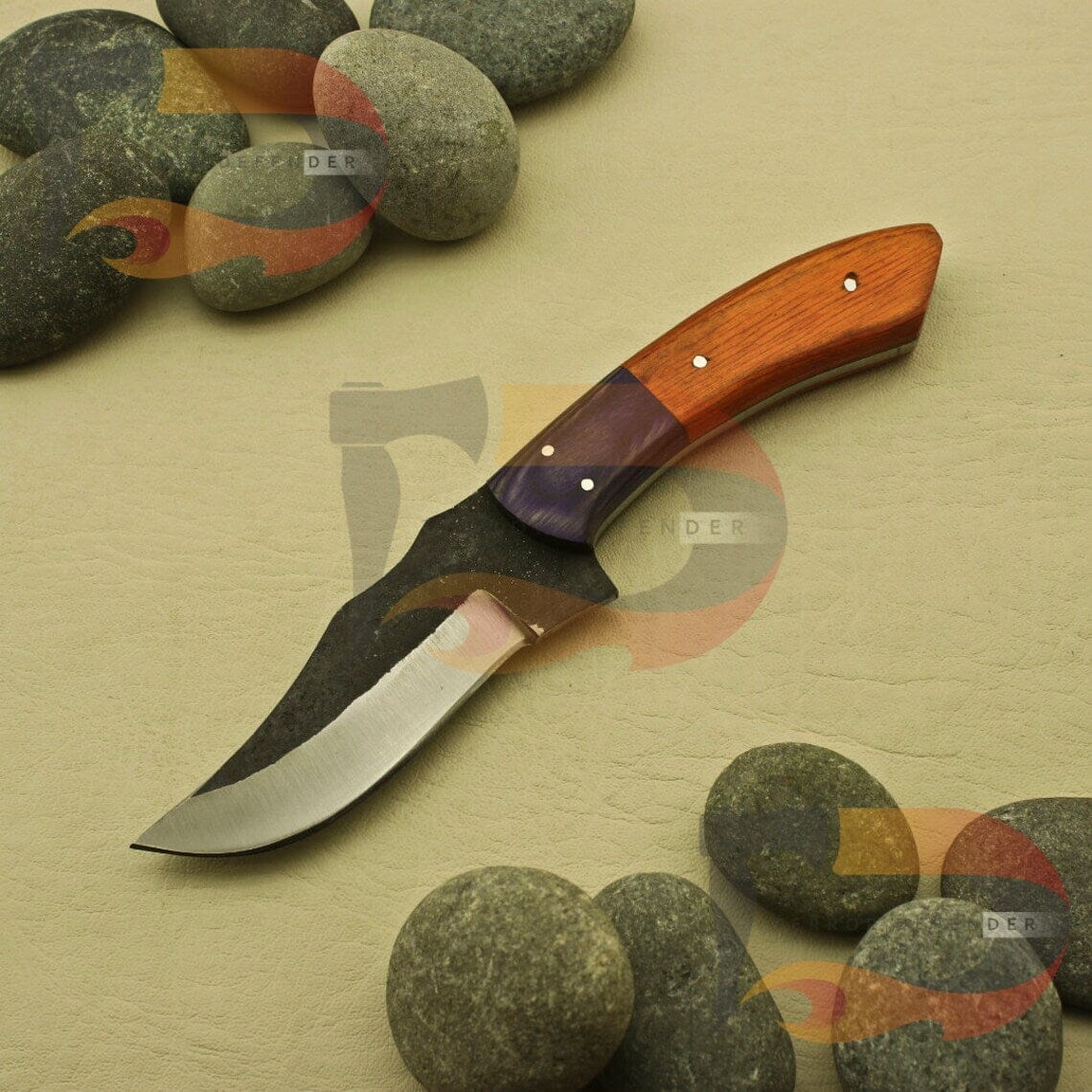 Custom Hand Made Superb Classical Carbon Steel Camping Hunting Skinner Knife Knives Terror Defender 