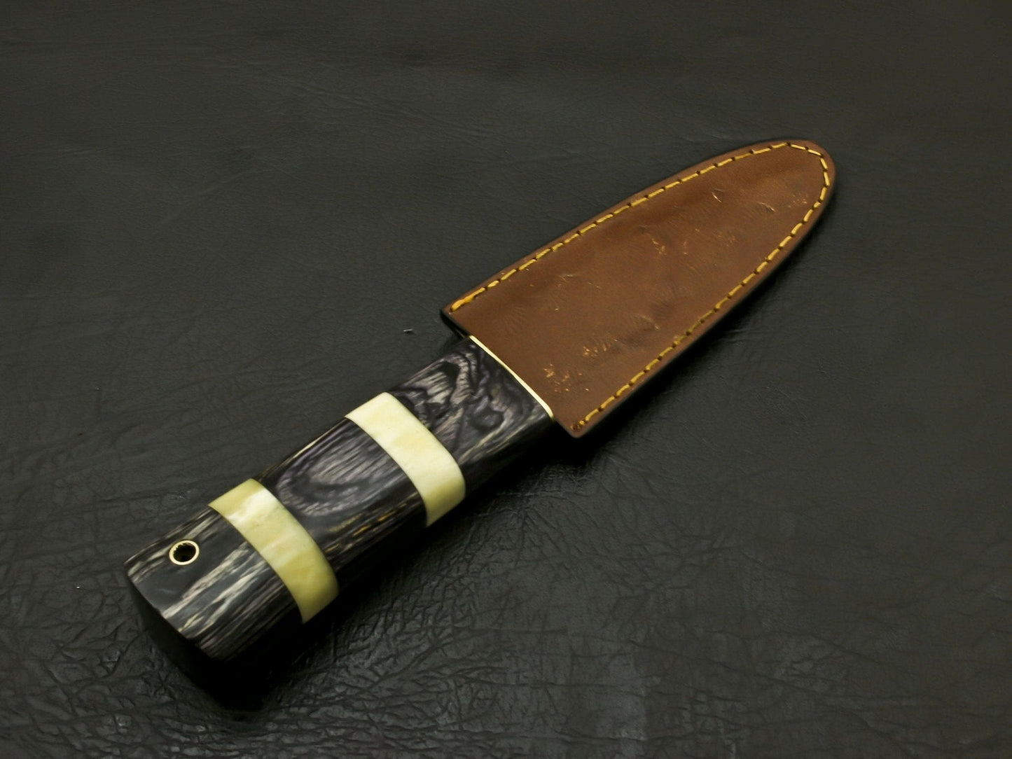 Beautiful Handmade Damascus Steel Serrated Edge Scottish Dirk Knife/ Sheath Hunting Terror Defender 