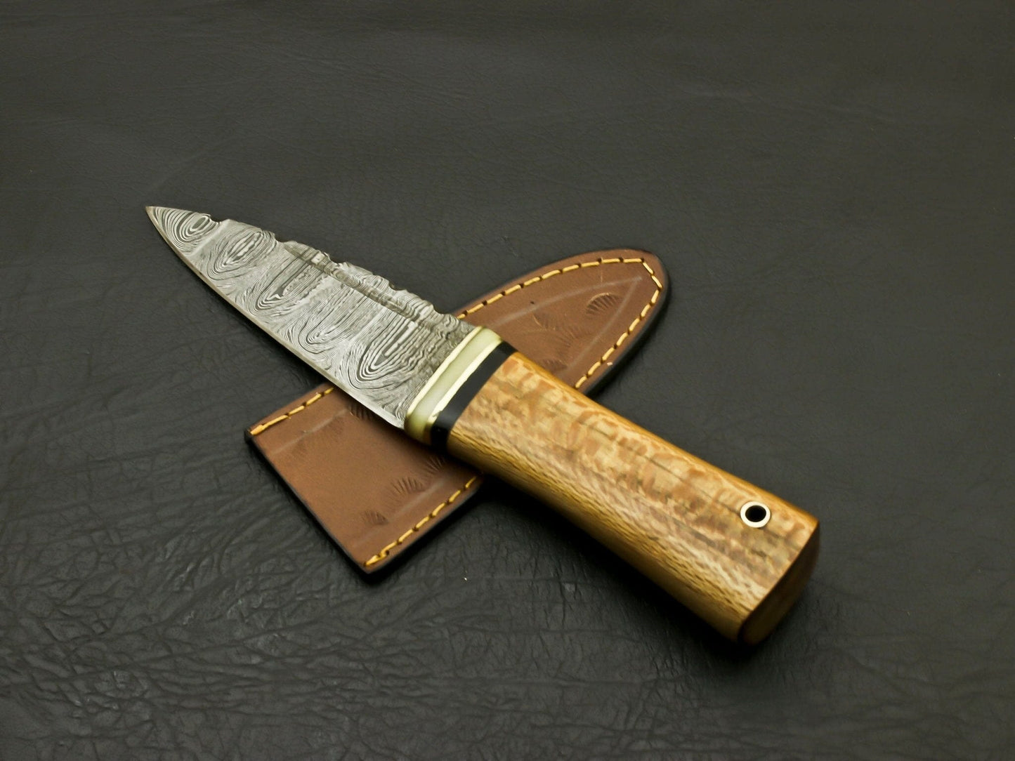 Beautiful Handmade Damascus Steel Serrated edge Scottish Dirk Knife/ Sheath Hunting Terror Defender 