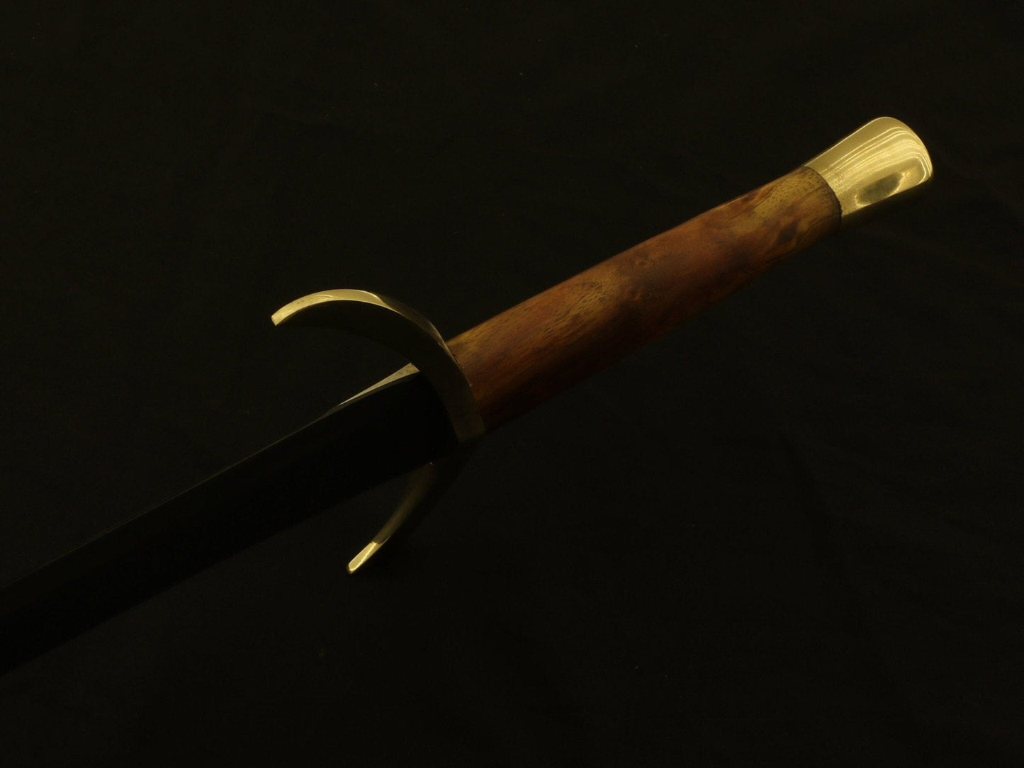 Custom Hand Forged D2 Steel Sword Comes With Leather Sheath Costume Weapons Terror Defender 