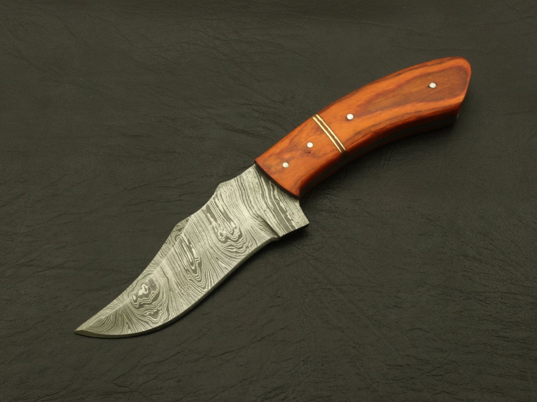 Custom Handmade Cutting Edge pattern Damascus 8" Hunting/skinning Knife/paka/rose/wood/sheath Hunting Terror Defender 