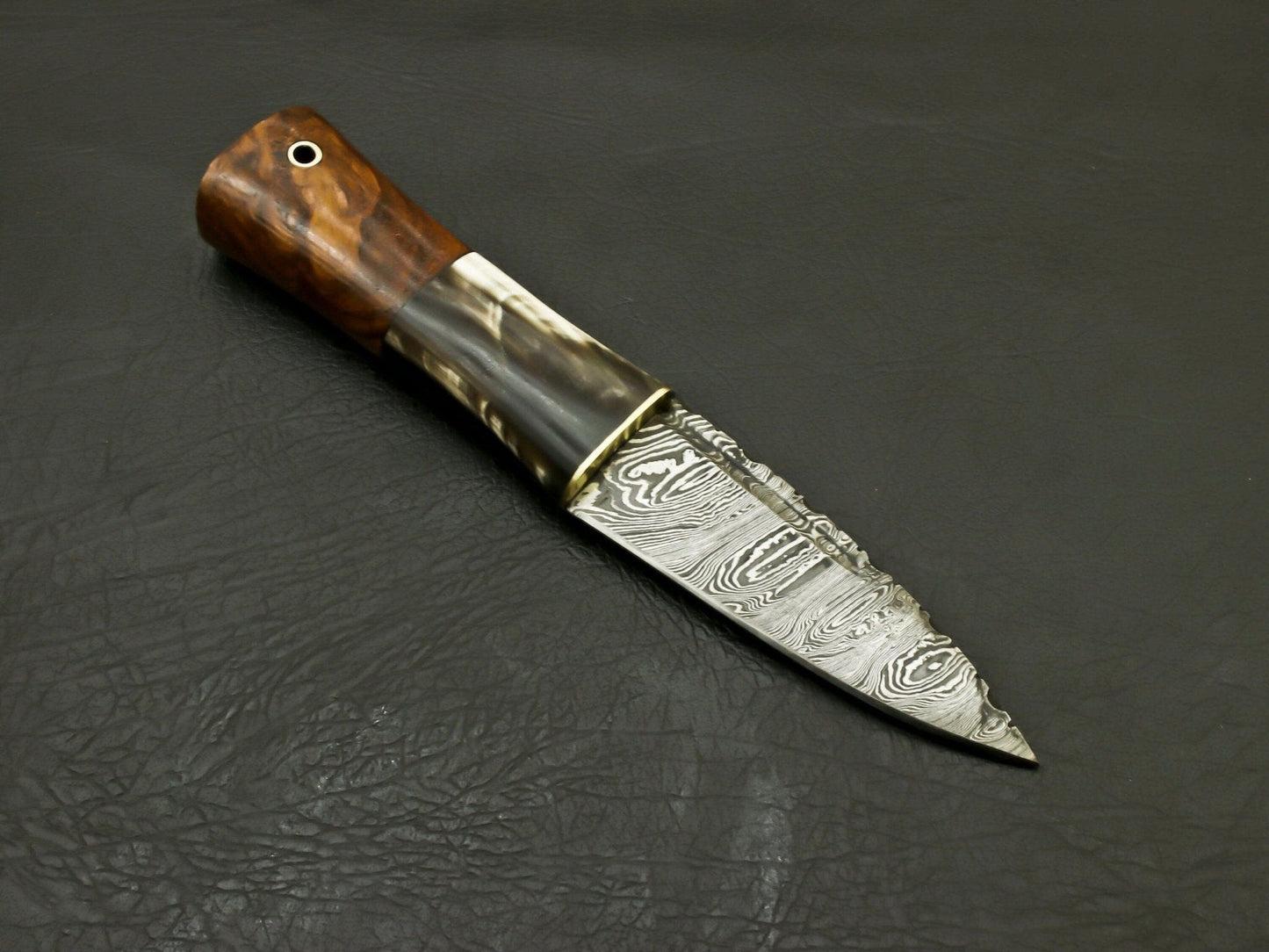 Custom Handmade Damascus Sgian Dubh Serrated edge Dirk Knife with leather sheath Hunting Terror Defender 