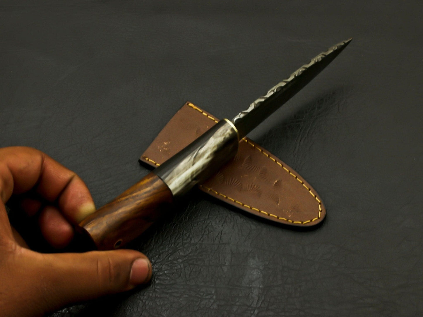 Custom Handmade Damascus Sgian Dubh Serrated edge Dirk Knife with leather sheath Hunting Terror Defender 