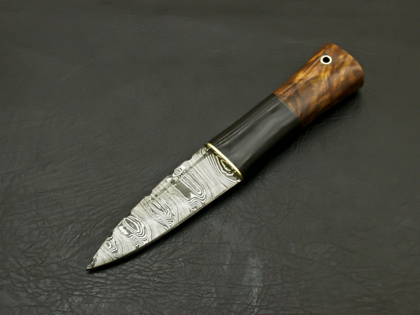 Custom Handmade Damascus Sgian Dubh Serrated edge Dirk Knife with leather sheath Hunting Terror Defender 