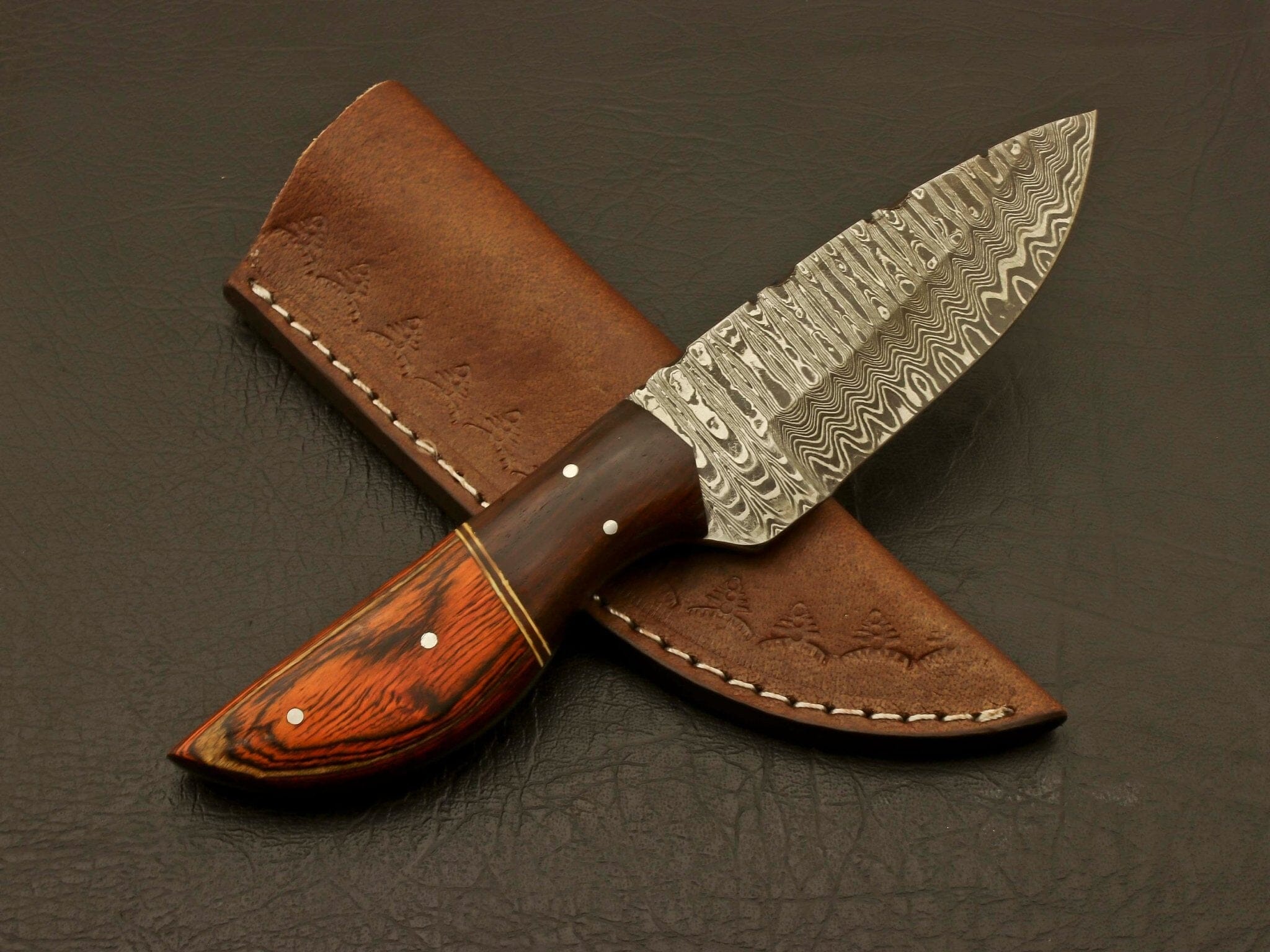 Custom handmade damascus steel blade rose wood handle fixed blade hunting knife with leather sheath Hunting Terror Defender 