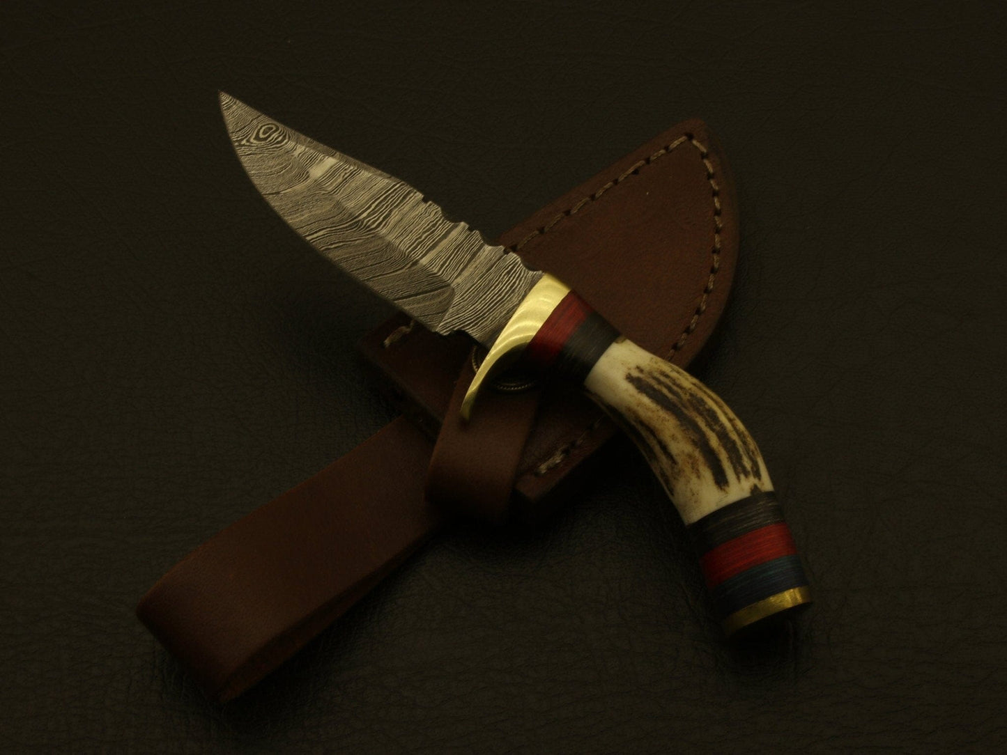 Custom Handmade Damascus Steel Hunting Stag Horn Handle & Sheath Costume Weapons Terror Defender 