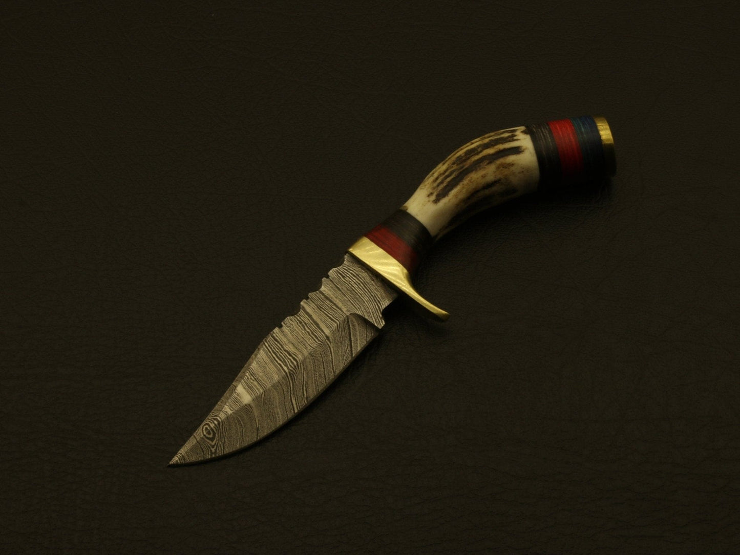 Custom Handmade Damascus Steel Hunting Stag Horn Handle & Sheath Costume Weapons Terror Defender 