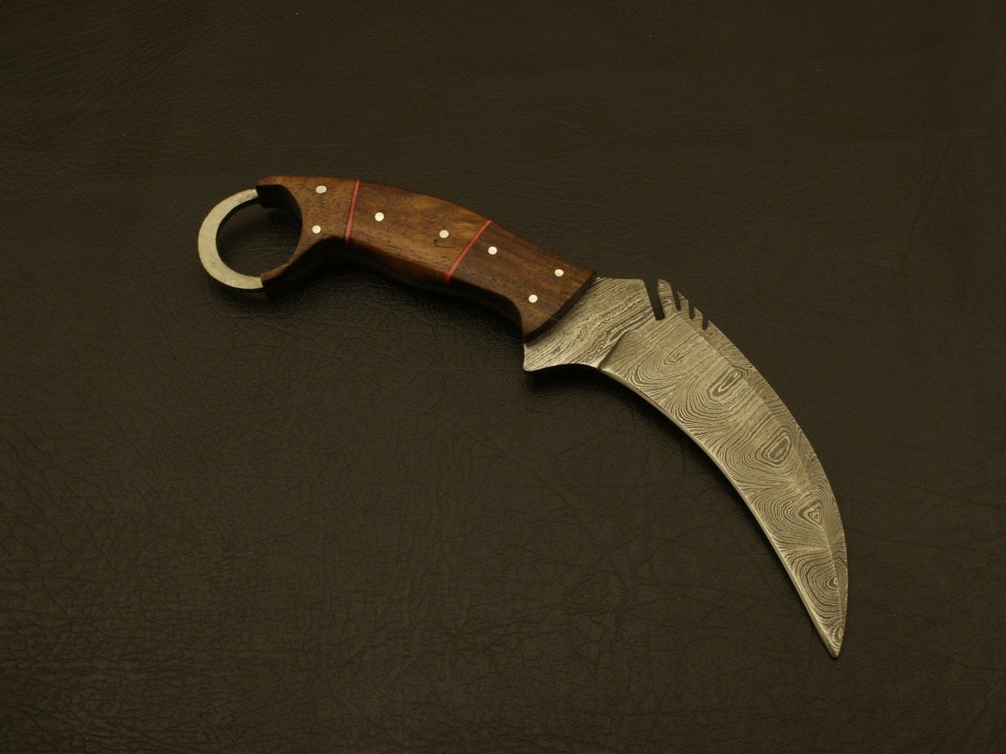 Custom handmade Damascus steel karambit knife handle with Rose wood /sheath Hunting Terror Defender 