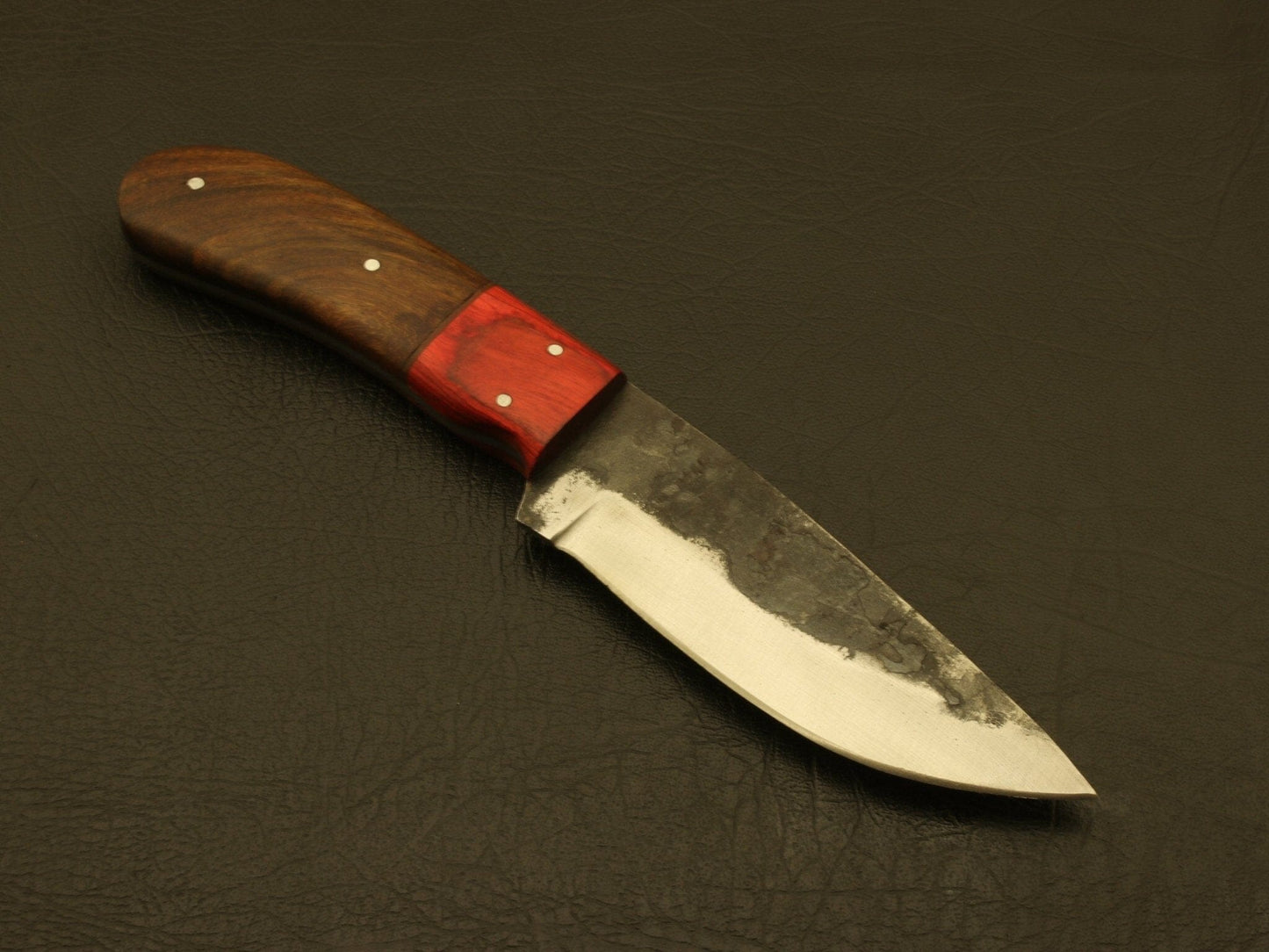 custom Handmade Forged High Carbon Steel Full Tang Hunting Skinner Knife with sheath Hunting Terror Defender 