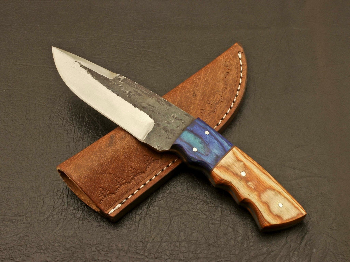 Custom handmade forged railroad spike carbon steel fixed blade knife With Leather Sheath Hunting Terror Defender 