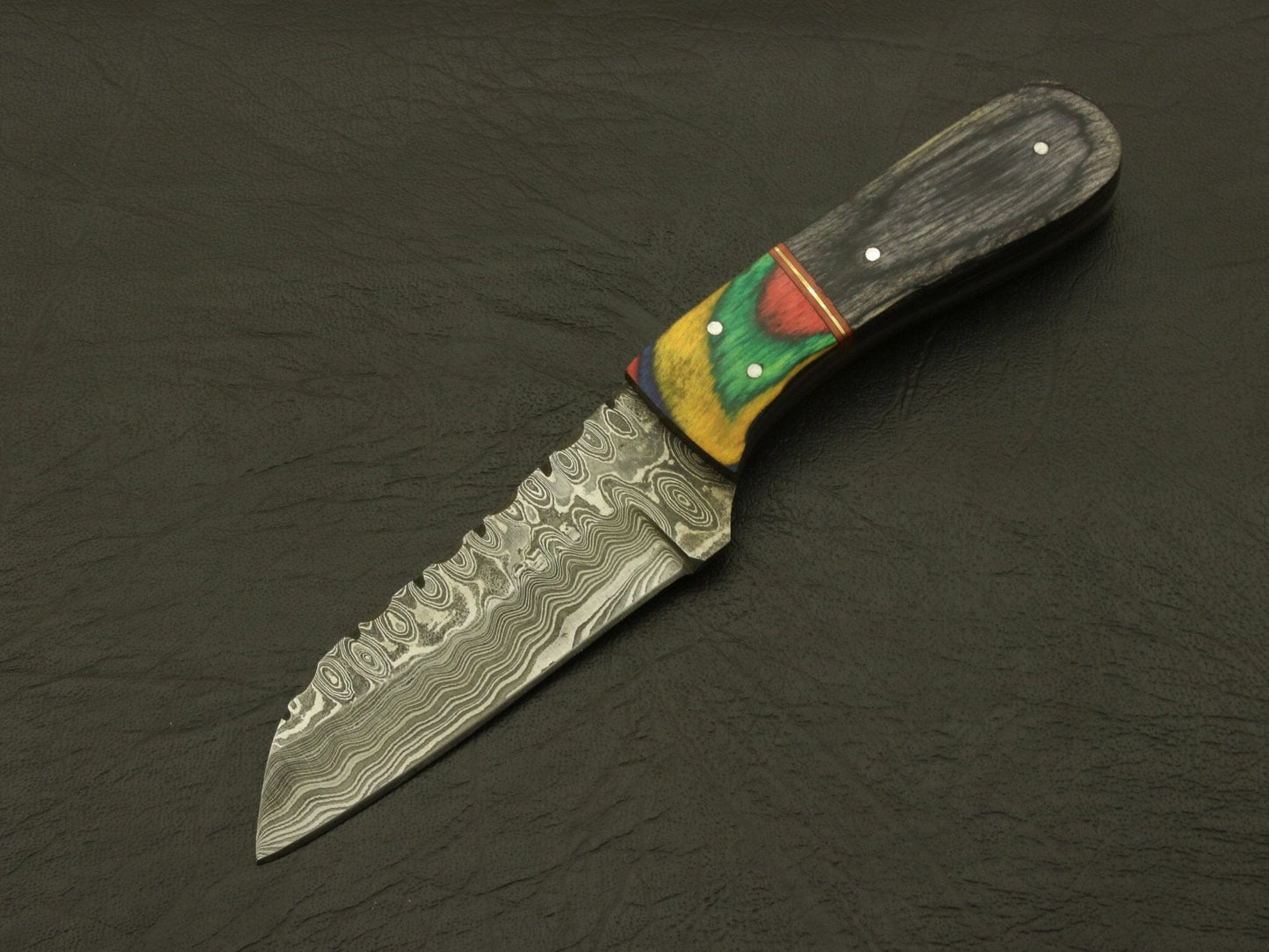 Cutting Edge Custom Hand Forged superb pattern Damascus Steel 7" Hunting/skinning Knife/paka/rose/wood/sheath Costume Weapons Terror Defender 