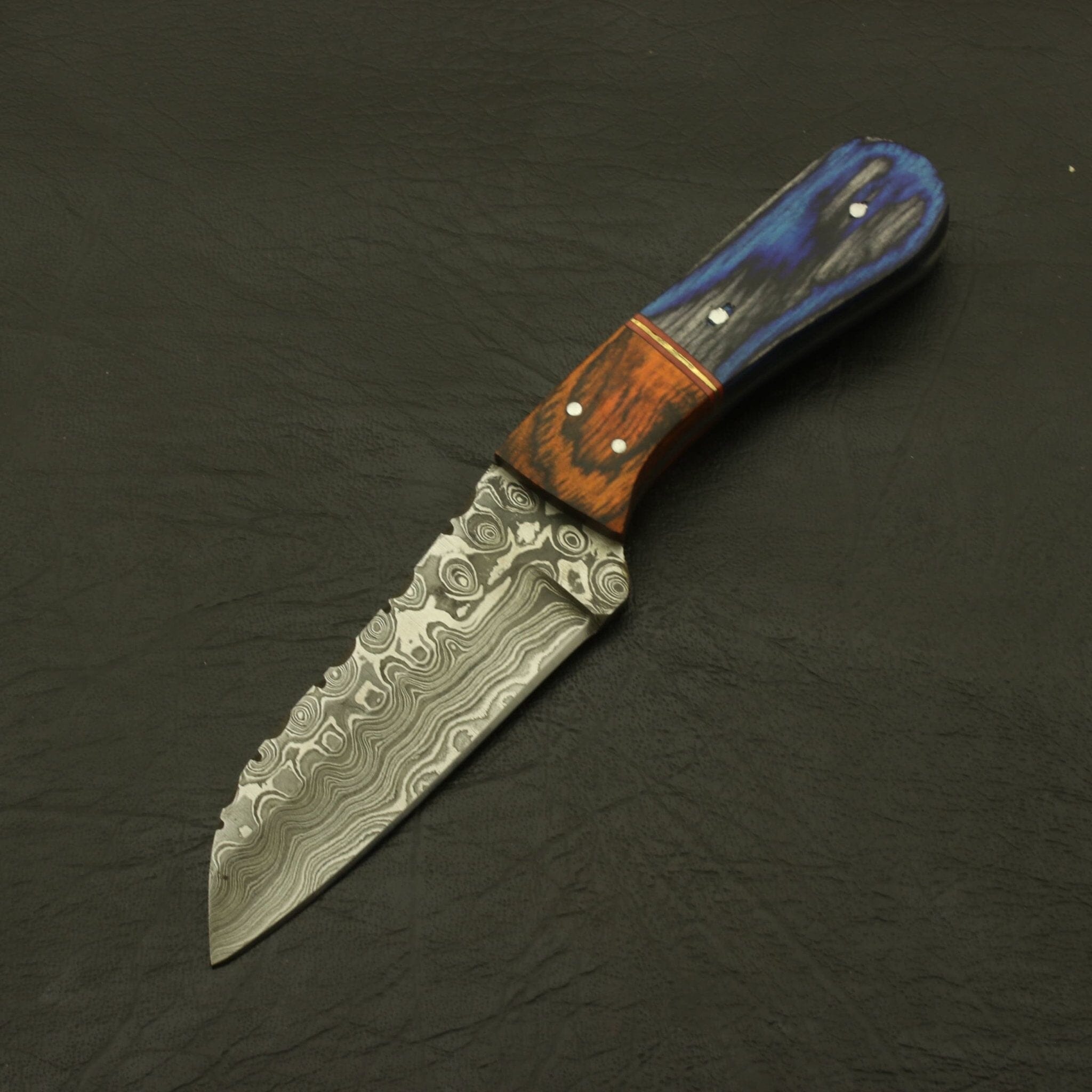 Cutting Edge Custom Hand Forged superb pattern Damascus Steel 7" Hunting/skinning Knife/paka/rose/wood/sheath Hunting Terror Defender 