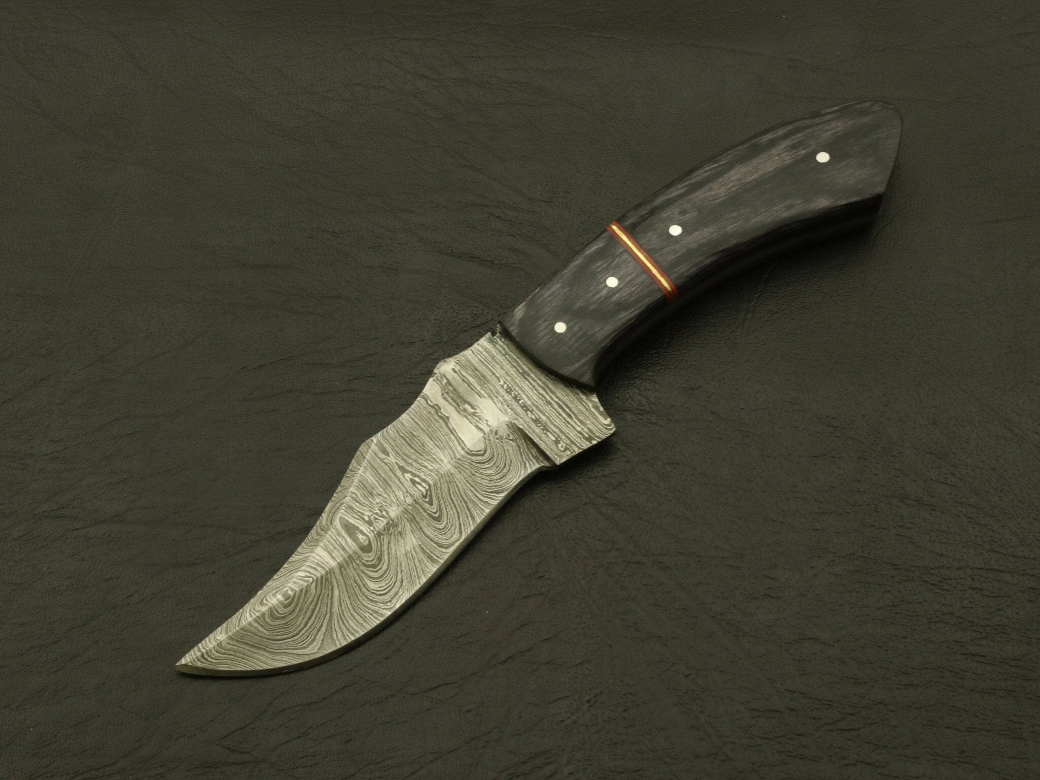 Cutting Edge Custom Handmade Damascus Steel 8" Hunting/skinning Knife/paka/rose/wood/sheath Hunting Terror Defender 