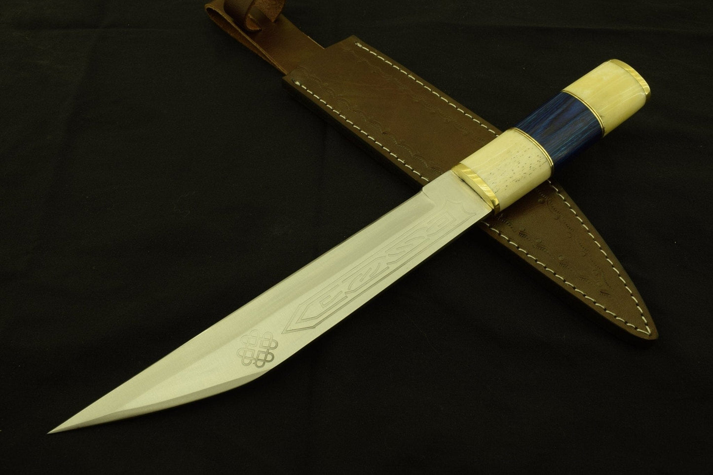 Fancy Gladius Custom Handmade Dagger D2 stainless Steel Blade,with pattern / Warrior Dagger / Sheath Hunting Terror Defender 