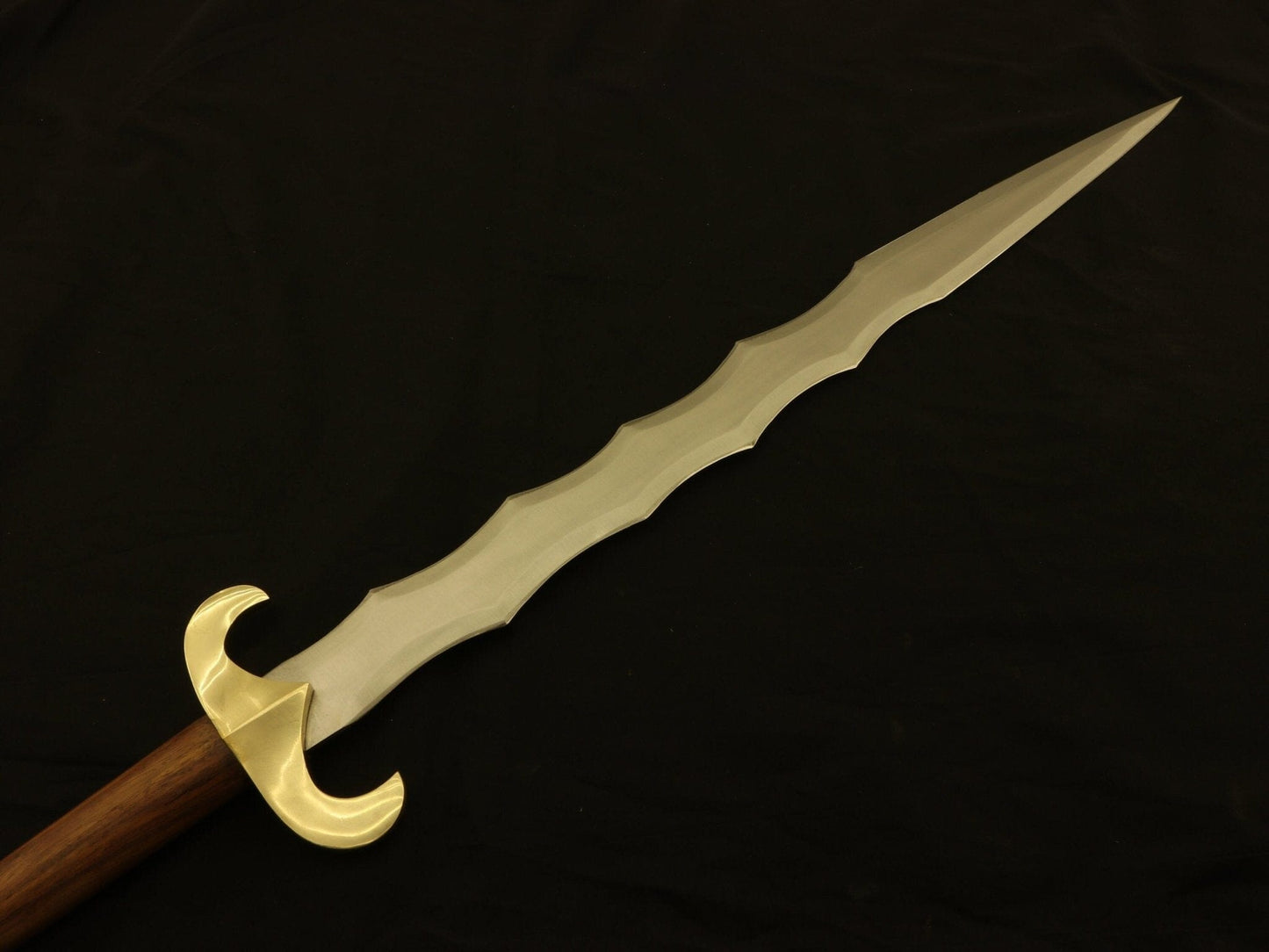 Hand Forged D2 Steel Sword With Leather Sheath Costume Weapons Terror Defender 