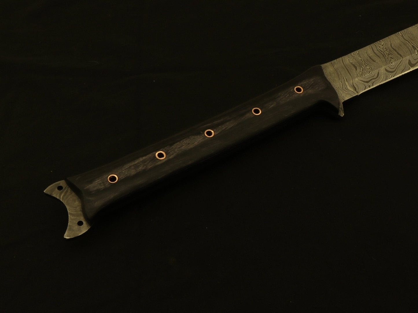 Hand Forged Damascus Steel Hunting Machete Comes With Leather Sheath Costume Weapons Terror Defender 