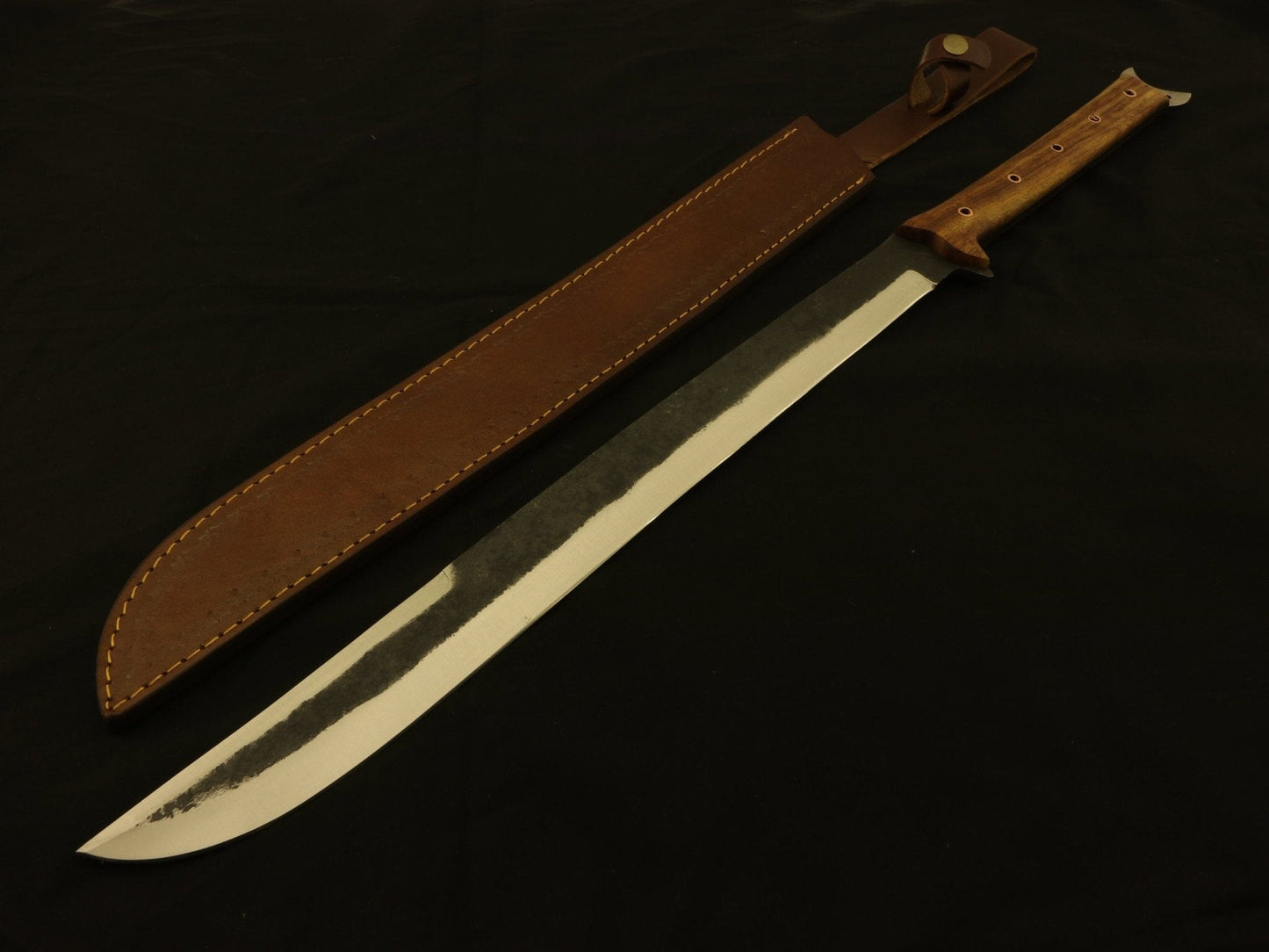 Hand Forged High Carbon Steel Hunting Machete Sword Comes With Leather Sheath | Battle Ready Machete | Functional Machete Costume Weapons Terror Defender 