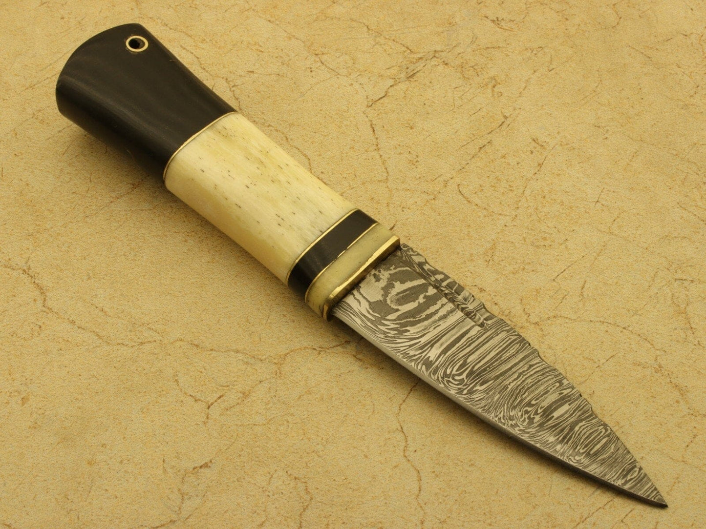 Handmade Celtic Scottish - Genuine Damascus Sgian Dubh Dirk knife Knives Terror Defender 