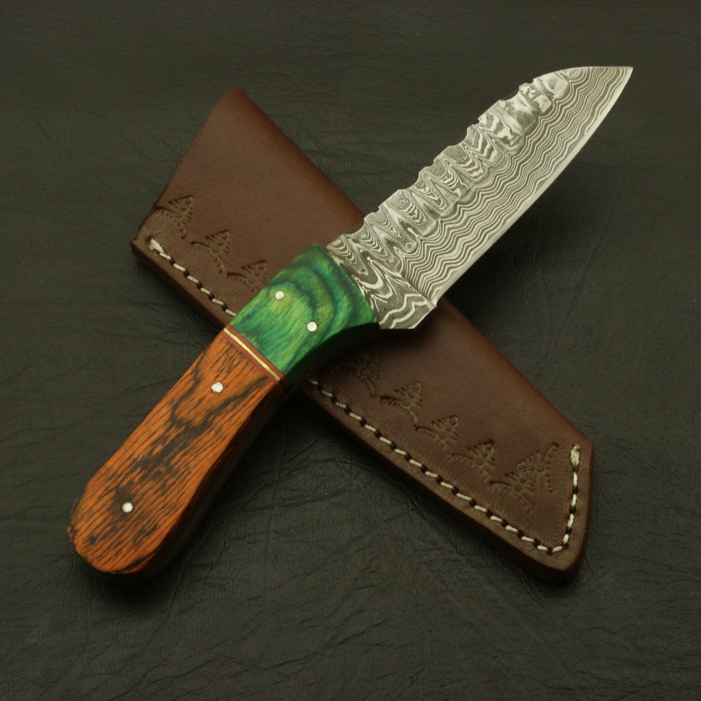 Handmade Cutting Edge Custom superb pattern Damascus Steel 7" Hunting/skinning Knife/Paka/Rose/Wood/Sheath Camping Terror Defender 