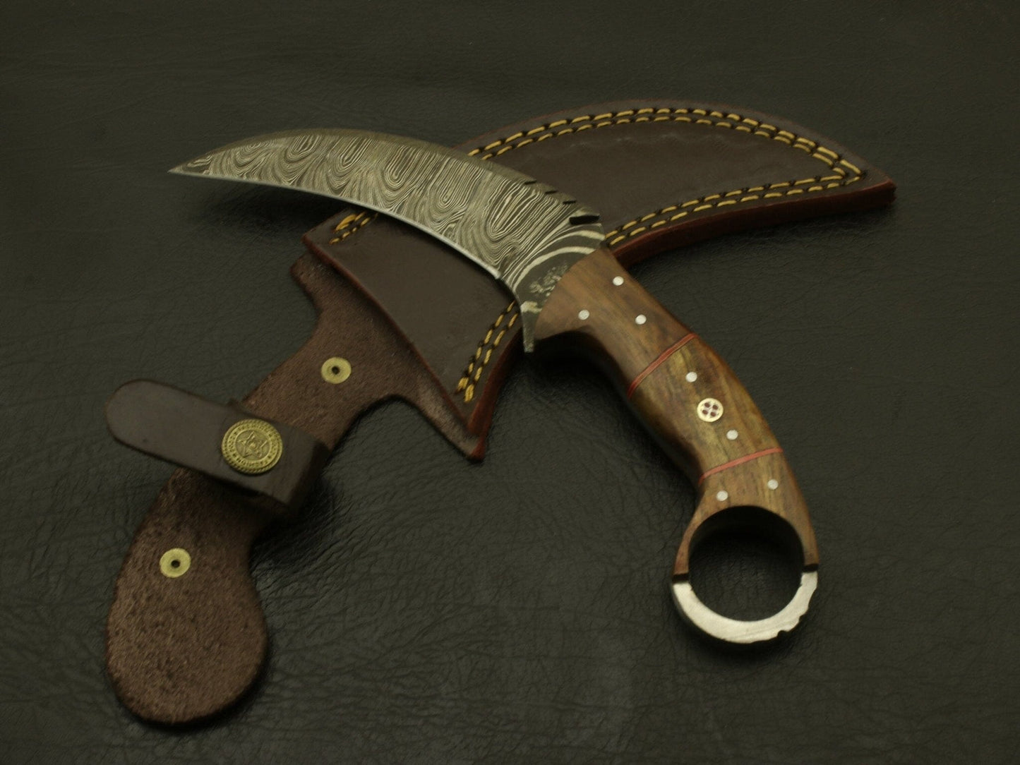 Handmade Damascus Blade Custom Rosewood handle Karambit Hunting Knife - Full Tang with Leather Sheath Hunting Terror Defender 