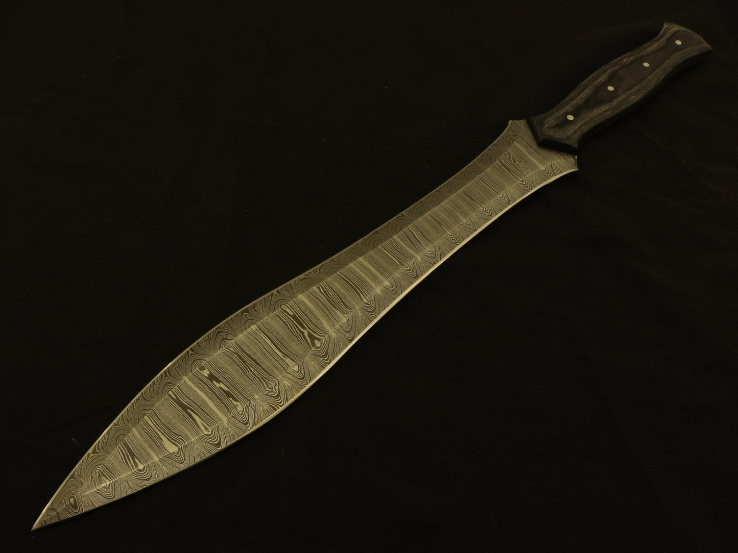 Handmade Damascus Steel Dagger Bowie Hunting Sword Costume Weapons Terror Defender 