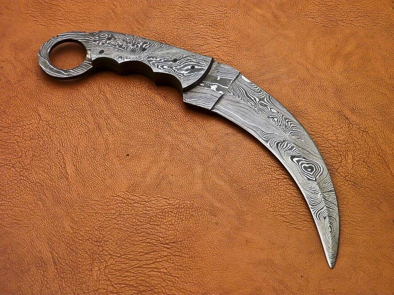 Handmade Full Damascus Steel Karambit Knife Hunting Terror Defender 