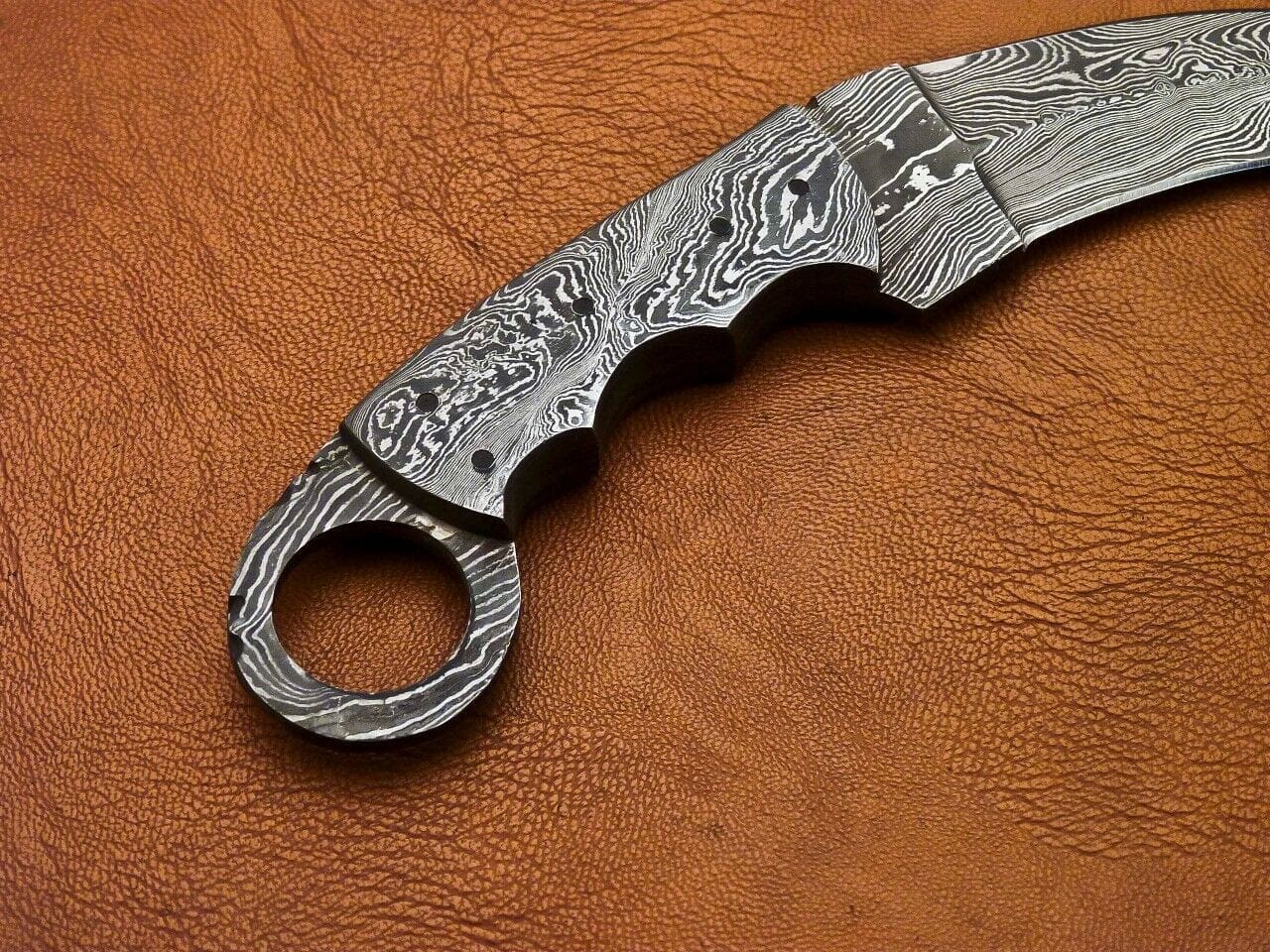 Handmade Full Damascus Steel Karambit Knife Hunting Terror Defender 