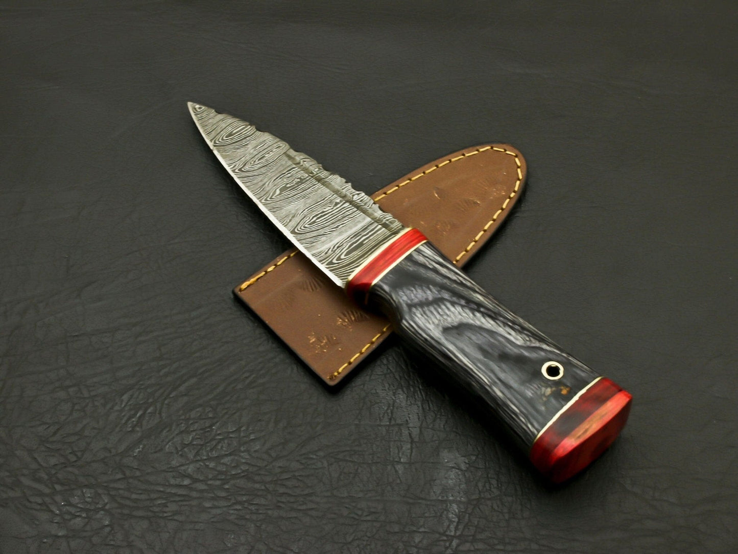 Top Beautiful Handmade Damascus Serrated edge Scottish Dirk Knife Leather Sheath Hunting Terror Defender 