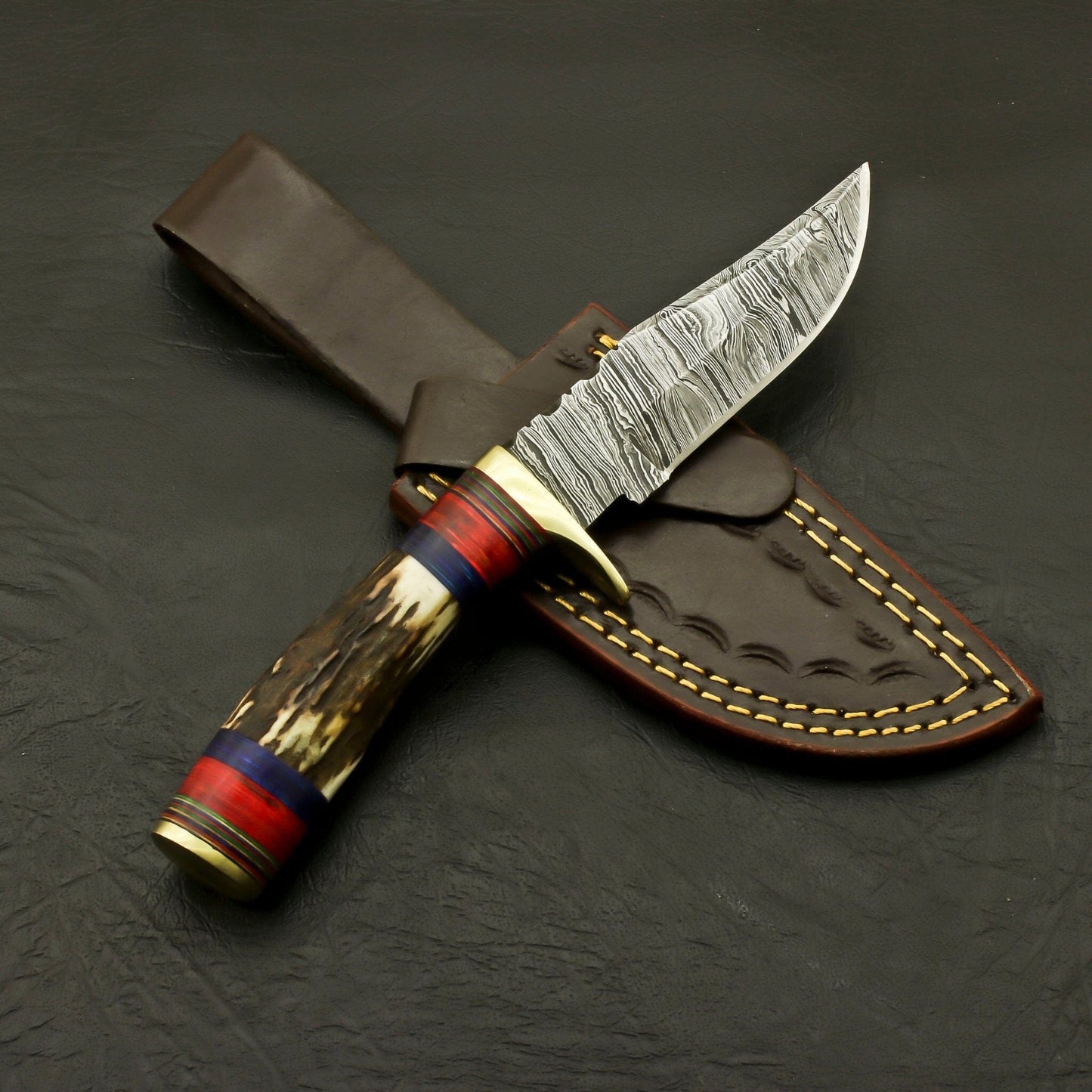 Top Handmade Damascus Steel Blade Custom Pakkawood Hunting/Skinning Knife With Sheath Hunting Terror Defender 