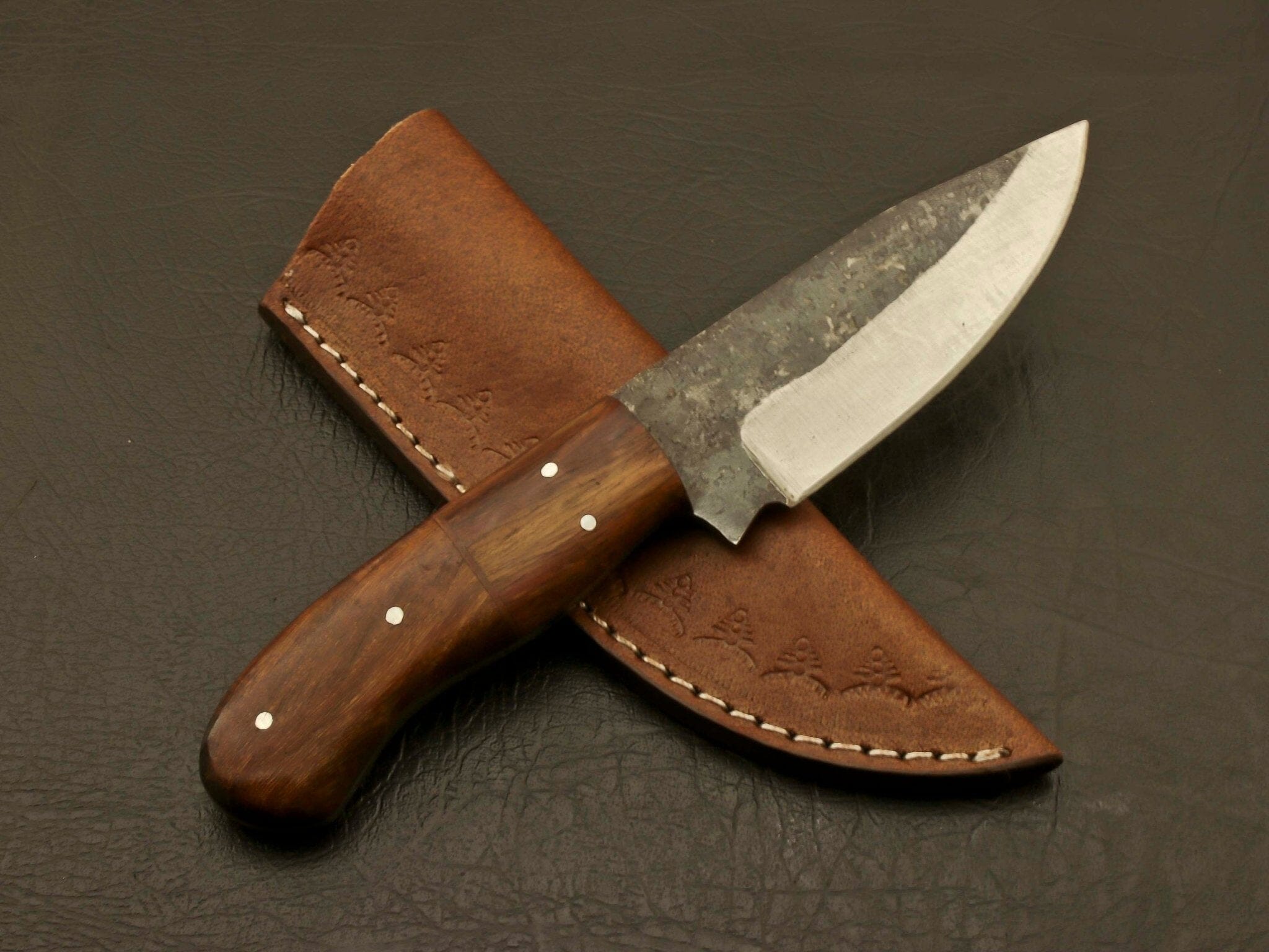 Unleash Your Inner Hunter with a One-of-a-Kind Hand Forged High Carbon Steel Full Tang Hunting Skinner Knife and Custom Leather Sheath Hunting Terror Defender 