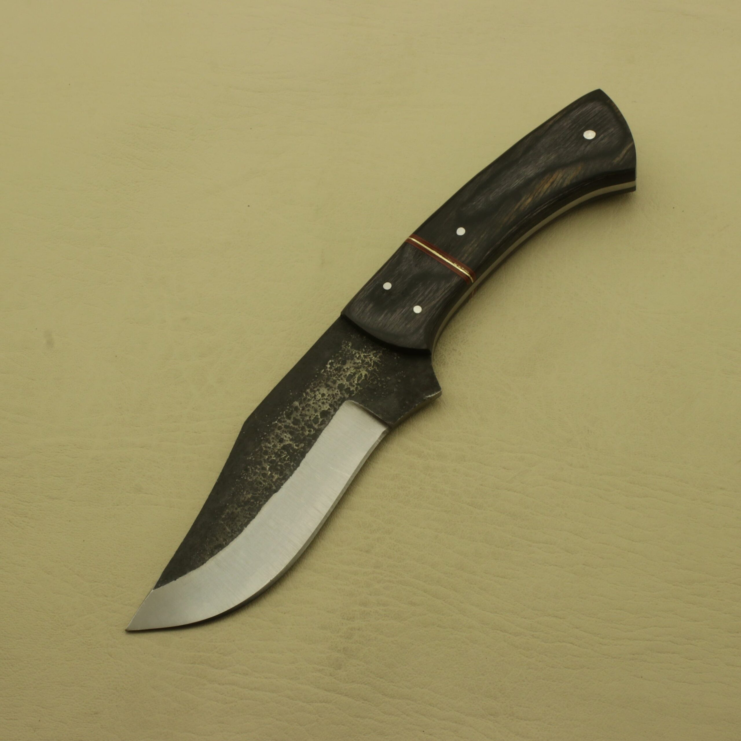 Hand Forged Carbon Steel Hunting Bowie Knife With Beautiful Handle Come with Pure Leather Sheath Best Gift For Him Camping Hunting Knife