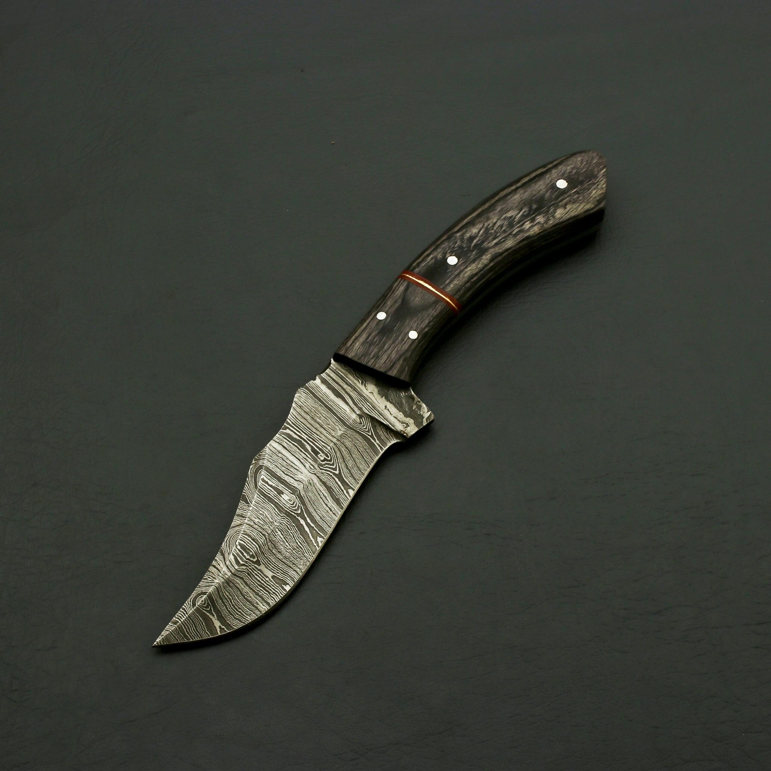 Custom Hand Forged Damascus Steel  Fixed Blade Knife with Sheath